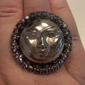 TOVA - Silver Plated Amethyst & VioletCrystal Encircled Sun Face Statement Ring